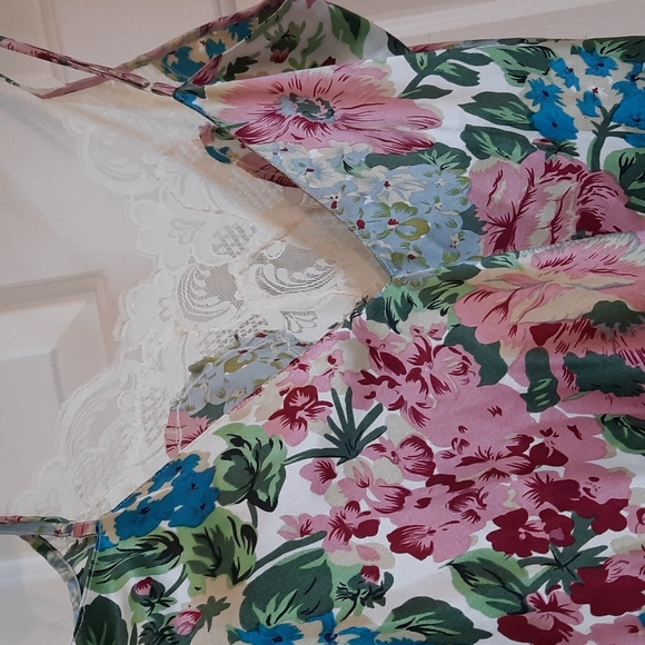 Vintage Victoria secret sz large floral silky slip nightgown - Picture 6 of 7